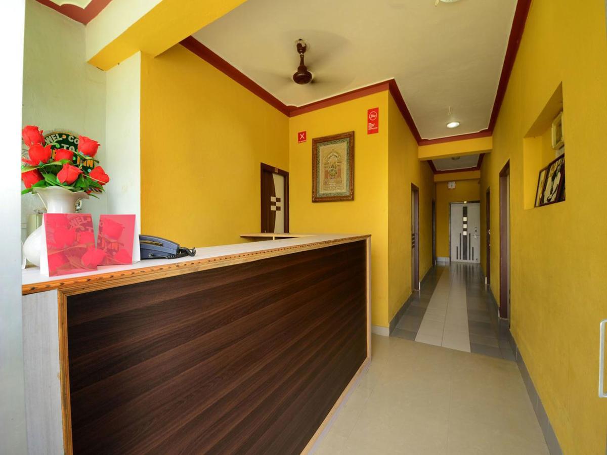 Surya Inn Konark Exteriör bild